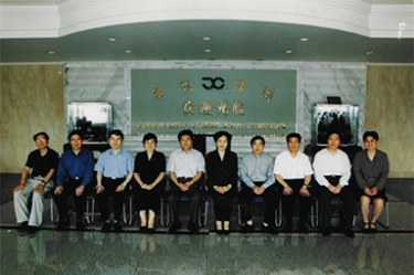 2001年6月1日，时任副省长叶荣宝等领导来公司检查指导“三个代表”学教活动